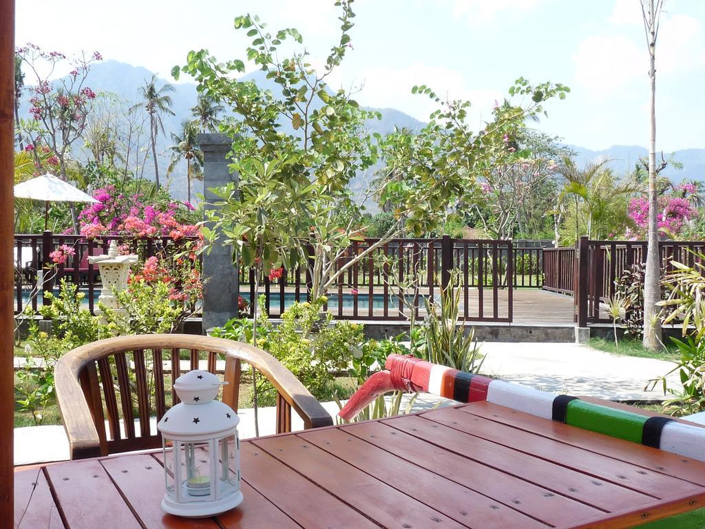 Taman Dewi Sri Villa Et Bungalow Pemuteran Kültér fotó